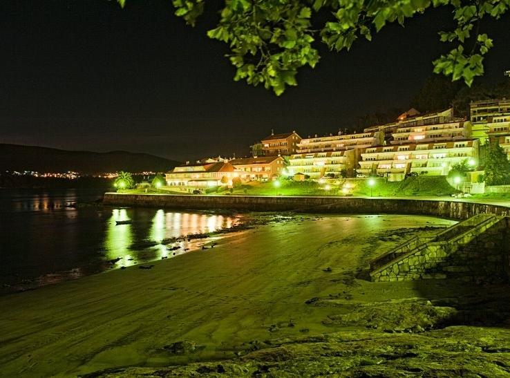 Aparthotel Corcubion Playa De Quenxe Exteriér fotografie